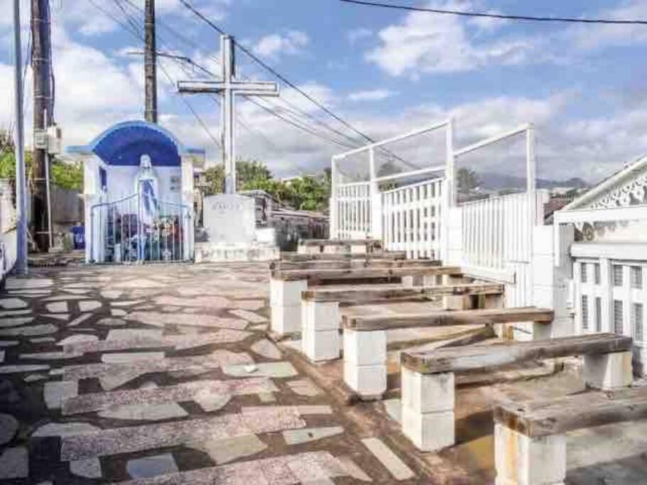 Appartement A 2 Pas De La Plage De Terre Sainte Экстерьер фото